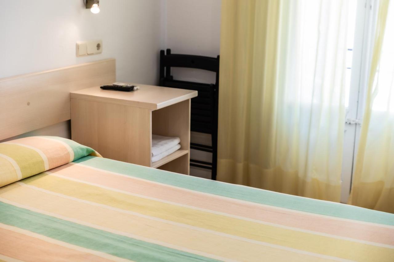 Fonda Can Dalfo L'Estartit Bagian luar foto